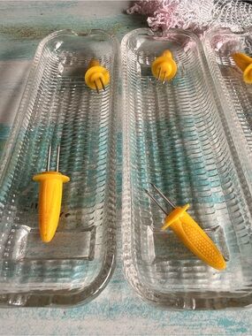 1970s Set of 6 Glass Corn on the Cob Dishes Made in Brazil and 8 Vintage Holders